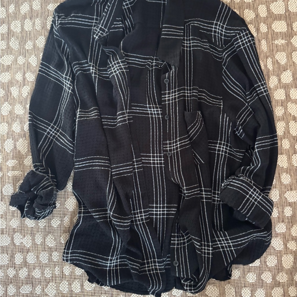 Lane Bryant Black Plaid Button Down Tunic Blouse Size 22/24 Lightweight - Picture 4 of 4
